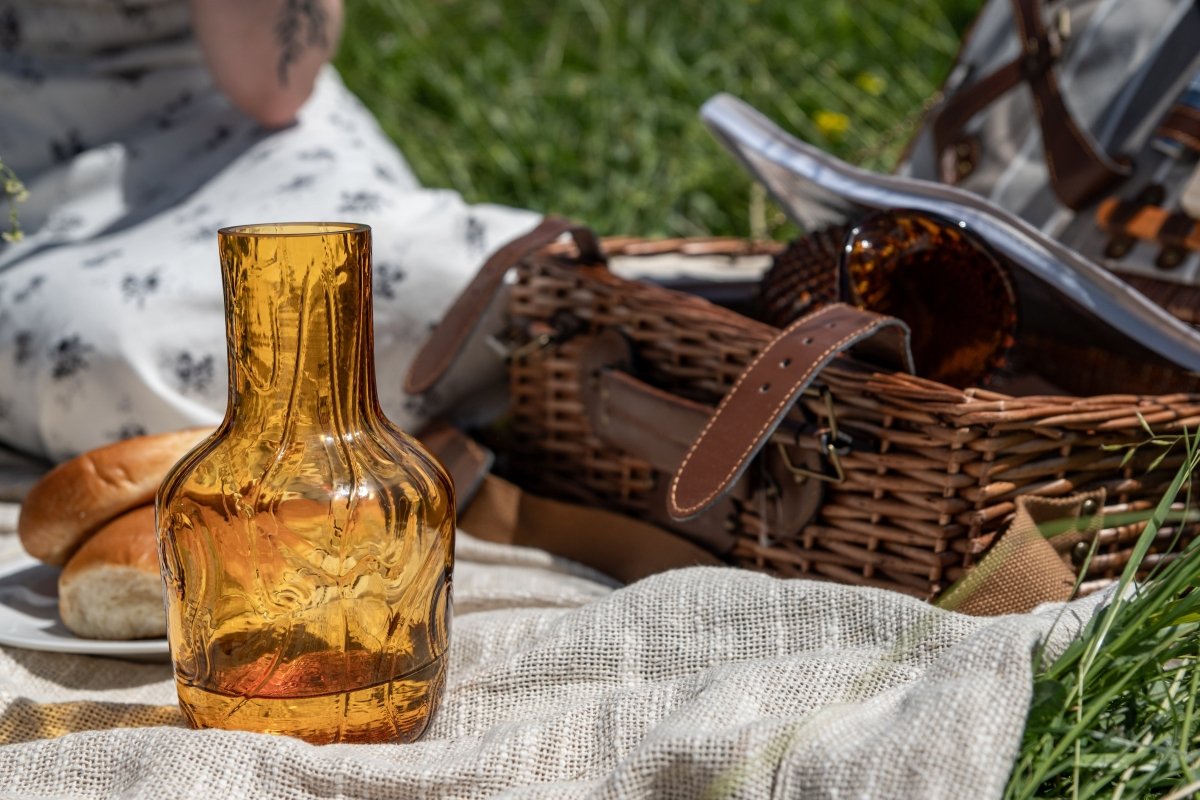 Crust Carafe in Amber - KLIMCHI