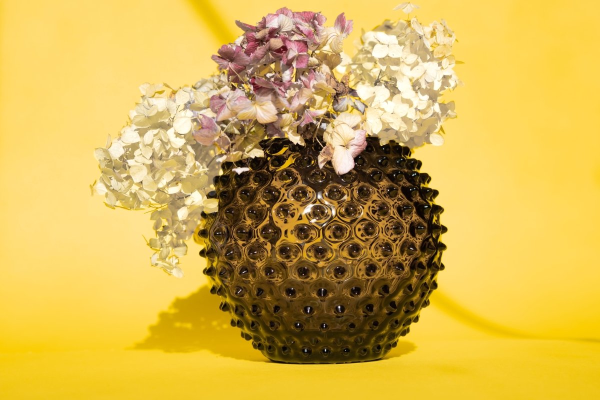 Black Smoke Hobnail Vase - KLIMCHI